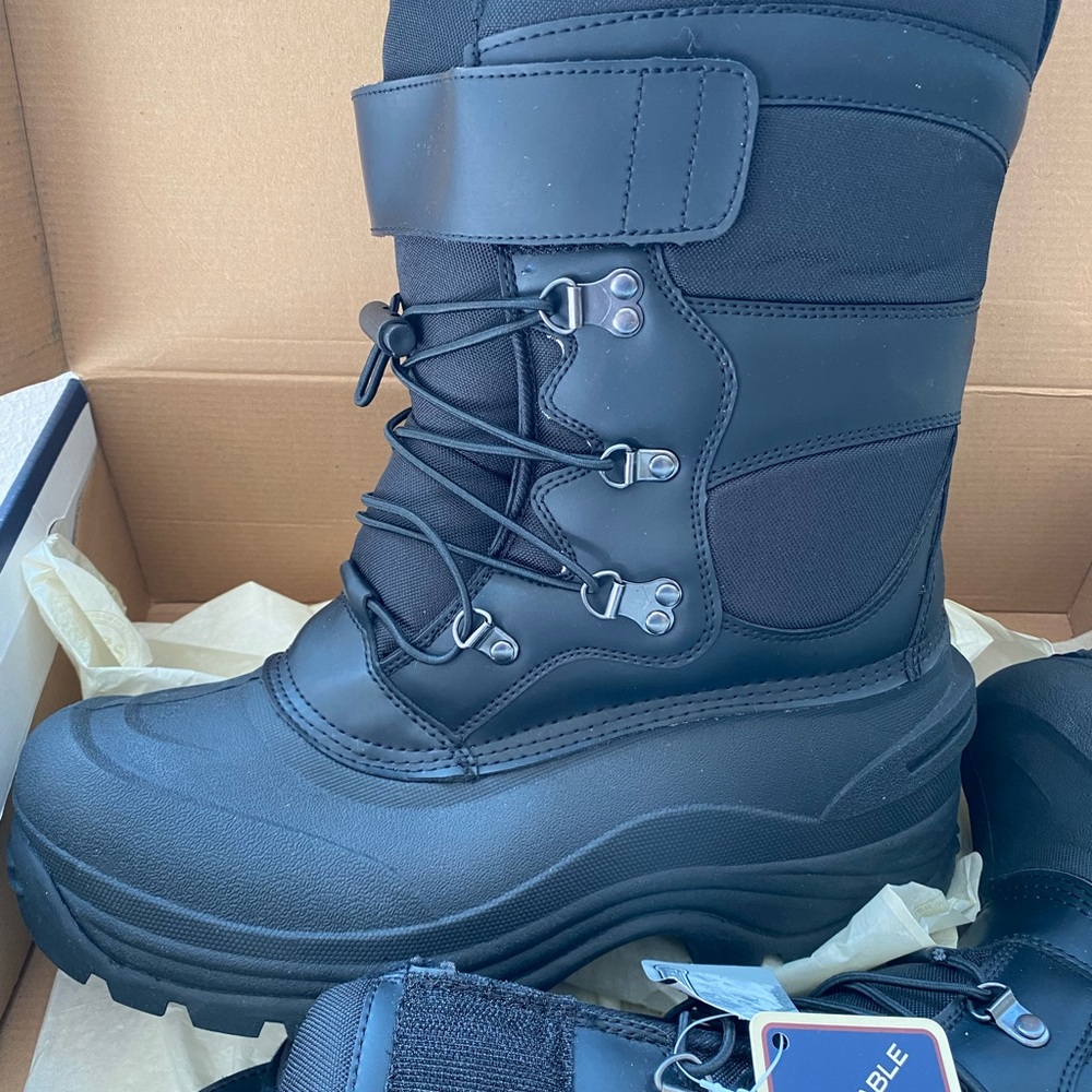 Bass men’s snow boots